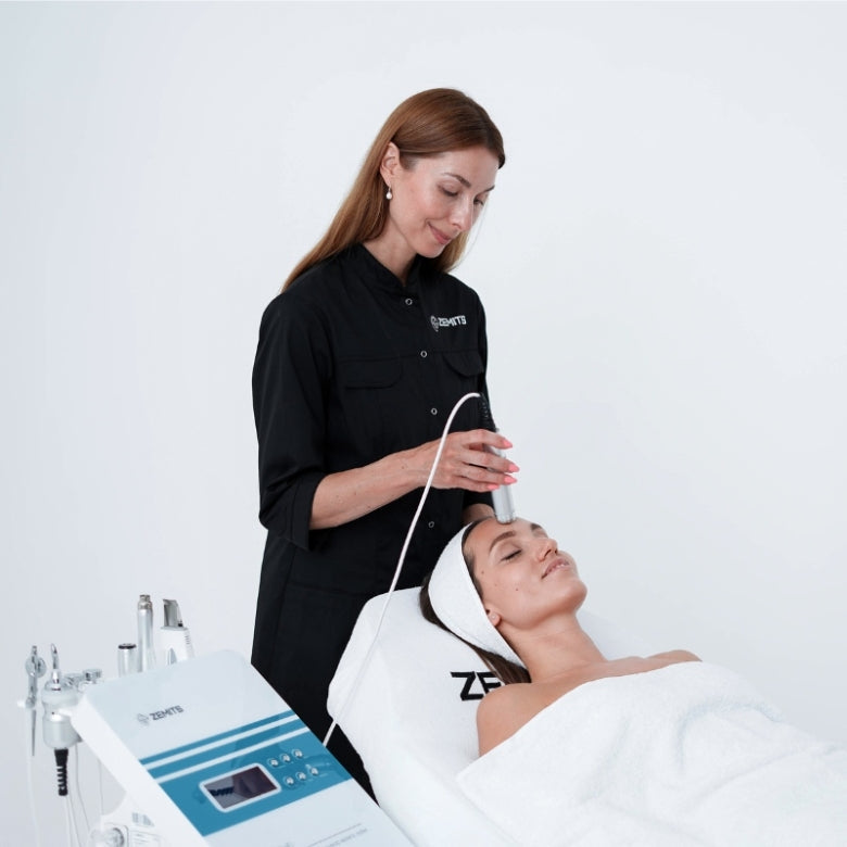 Zemits Verstand HD   8-in-1 HydroDermabrasion System